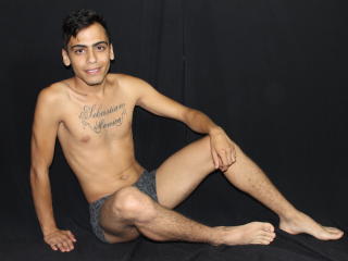 LatinBigCock69 - сексуальная веб-камера в реальном времени - 2573751