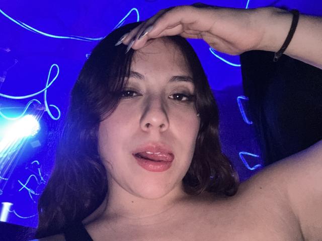 AmberlStha - Live Sex Cam - 25746273