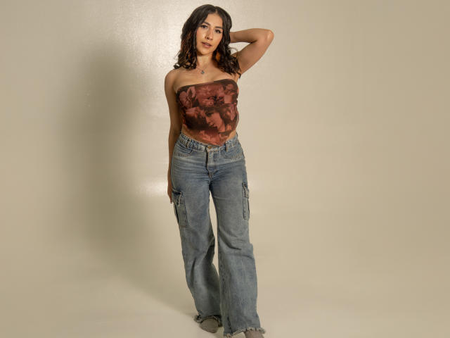 AnyaJay - Live sexe cam - 25784117
