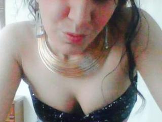 AdelineCute - Live sexe cam - 2578656