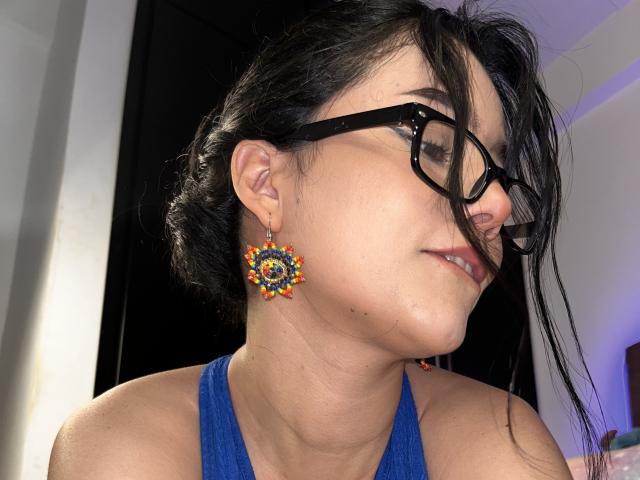 DeisyWest - Live sex cam - 25838073