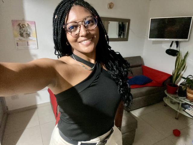 StefyRoldans - Live porn &amp; sex cam - 25872493