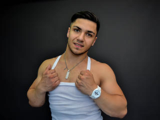 LewisMuscle - Live porn & sex cam - 2616241