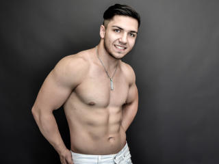 LewisMuscle - Live porn & sex cam - 2616247