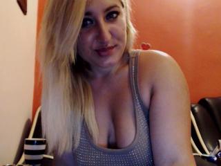 MelanieBlanc - Live sexe cam - 2636279