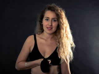 PrincessJenifer - Live Sex Cam - 2644181