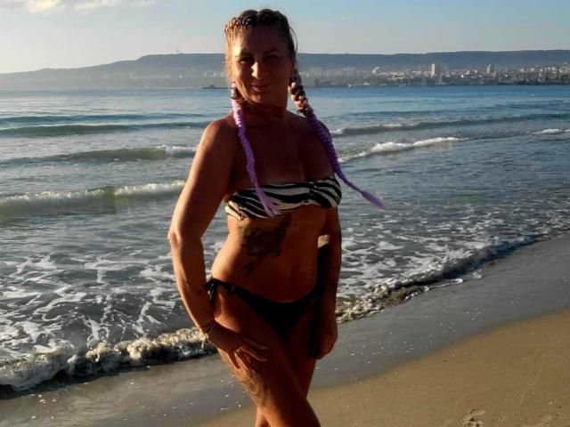 ChaudeEvely - Live sexe cam - 26563386