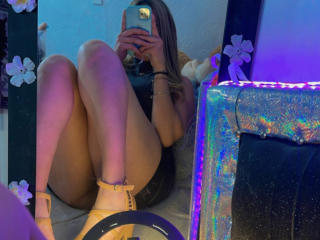 JennyLawry - Live sex cam - 26672642