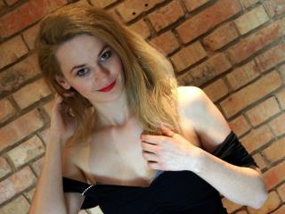 TinaKitty - Live sex cam - 2754731