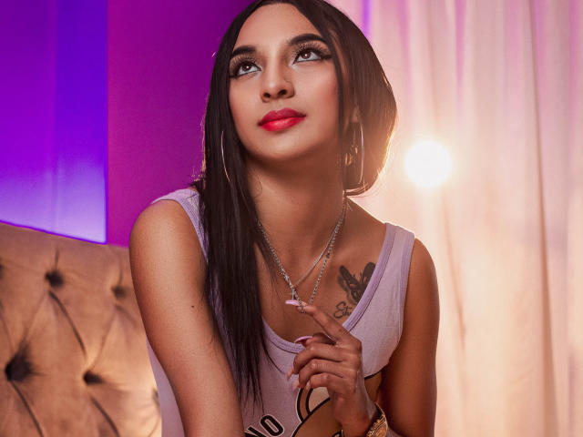 SophiaBella - Sexe cam en vivo - 27573249