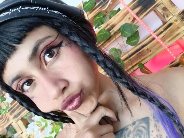 NyxVega - Live Sex Cam - 27577785