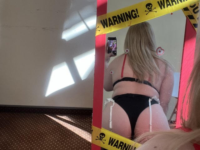 DiLaria - Live sex cam - 27842363