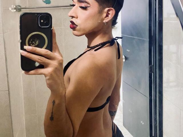 BriggitteLove - Live porn &amp; sex cam - 28089029