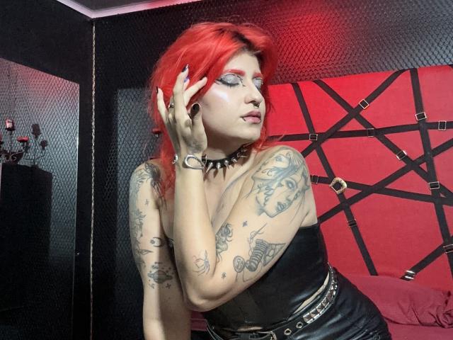 AthenaGrant - Live sex cam - 28592021