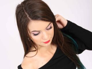 ClarissaLuv - Show live sexy with a being from Europe Girl 