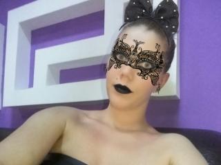 SweetBlueEyesX - Show live exciting with this so-so figure Hot babe 