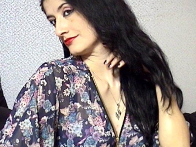 BeatrixCharm - Live sex cam - 3016613