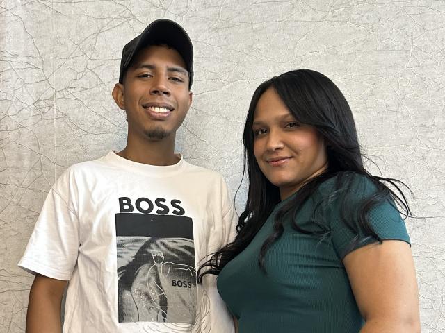 SofiaAndAndres - Live porno og sexkamera - 30546527