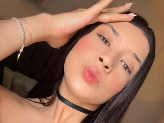 EmmaLombardi - Live sex cam - 30565223
