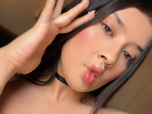 EmmaLombardi - Live sex cam - 30566450