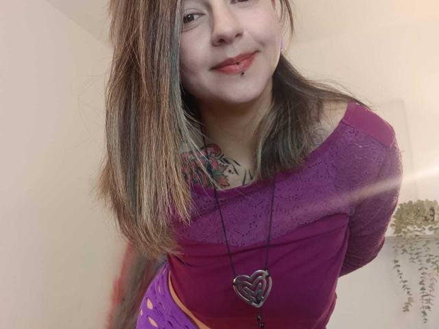 ArianaBlonde - Élő pornó és szexkamera - 30573704