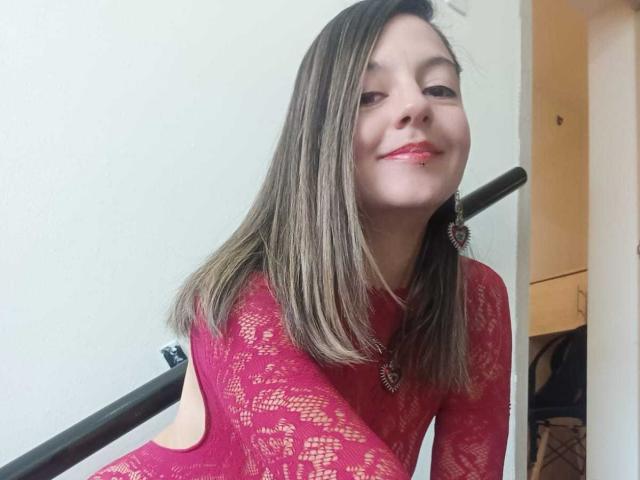 ArianaBlonde - Élő pornó és szexkamera - 30583121