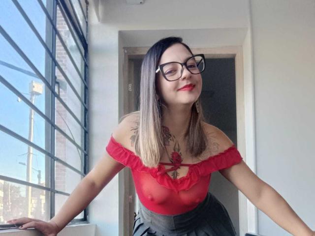 ArianaBlonde - Élő pornó és szexkamera - 30621308