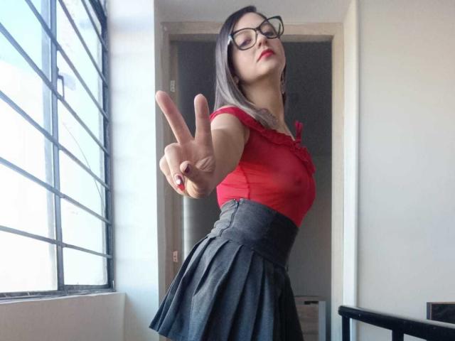 ArianaBlonde - Élő pornó és szexkamera - 30621311