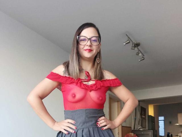 ArianaBlonde - Élő pornó és szexkamera - 30621317