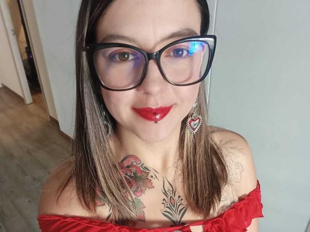 ArianaBlonde - Élő pornó és szexkamera - 30621332