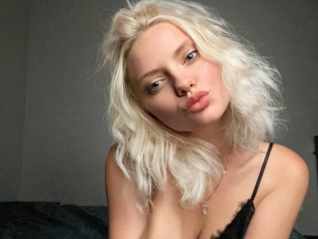 CrystalHope - Live sex cam - 30667793