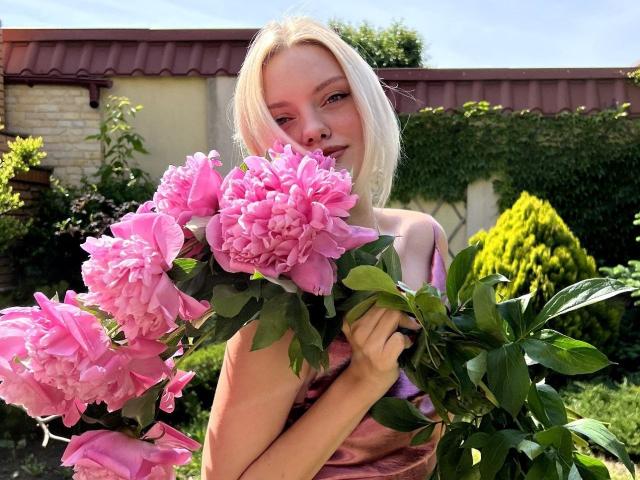 CrystalHope - Live sex cam - 30667943