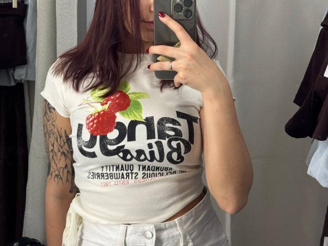 HotCaramelsTrio - Live porn &amp; sex cam - 30865490