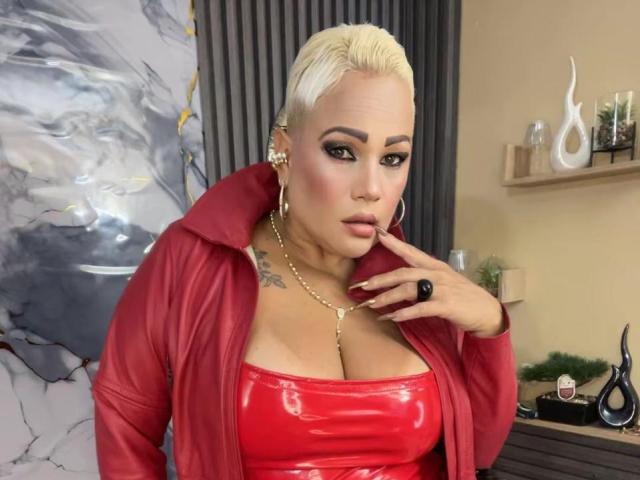 GianellaCox - Live porn &amp; sex cam - 30877070