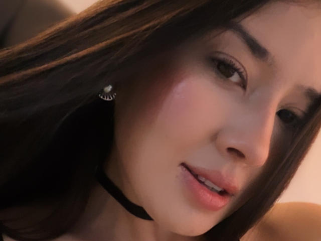 EmmaLombardi - Live porn &amp; sex cam - 30877400