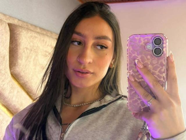 MaddyCarina - Live porn &amp; sex cam - 30911030