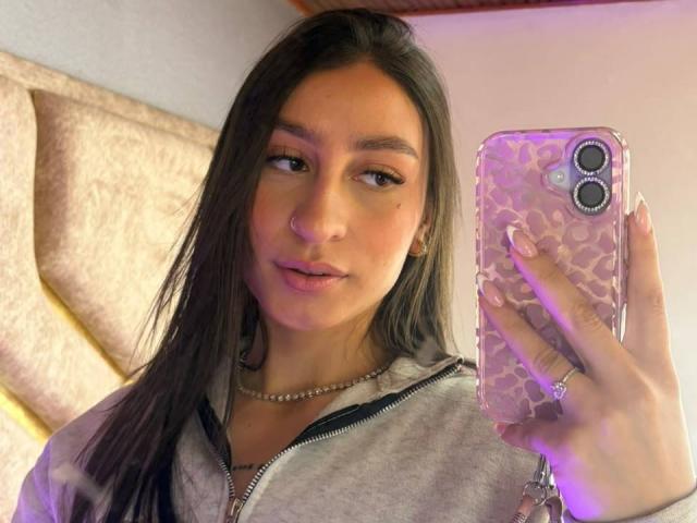 MaddyCarina - Live porn &amp; sex cam - 30911033