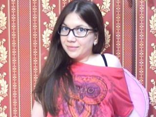 MissElllie - Cam exciting with a White Young lady 