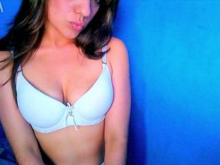 YennySensual - Live sex cam - 3599149