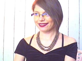 SophiaGreens - Live Sex Cam - 4027325