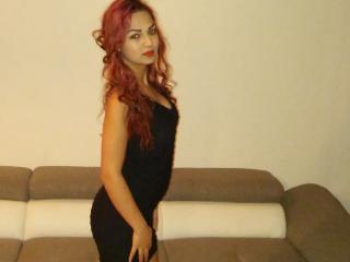 EmmaHotX69 - Sexe cam en vivo - 4045690