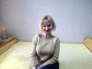 EmmaTeacher - Live Sex Cam - 4138500