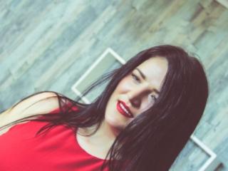 SerendipityAn - Webcam live sexy with a brunet Young lady 