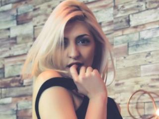 CeciliaCate - chat online sexy with a Sexy babes with big bosoms 