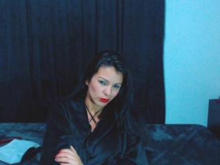 ValeriFontaine - Live en direct avec une Camgirl mature musclée sur Xlove 