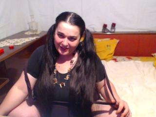 LaraBriliant - Live Sex Cam - 4284185