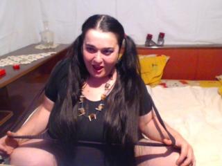 LaraBriliant - Live sex cam - 4284215