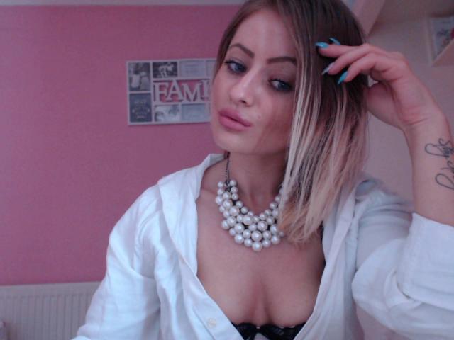 EvaFeminine - Live sexe cam - 4306815