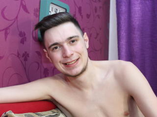 JakeJulian - Live sex cam - 4310425