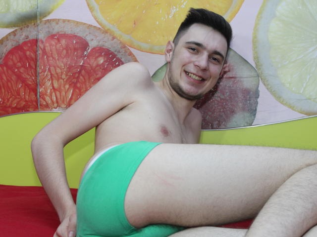 JakeJulian - Live sex cam - 4310475